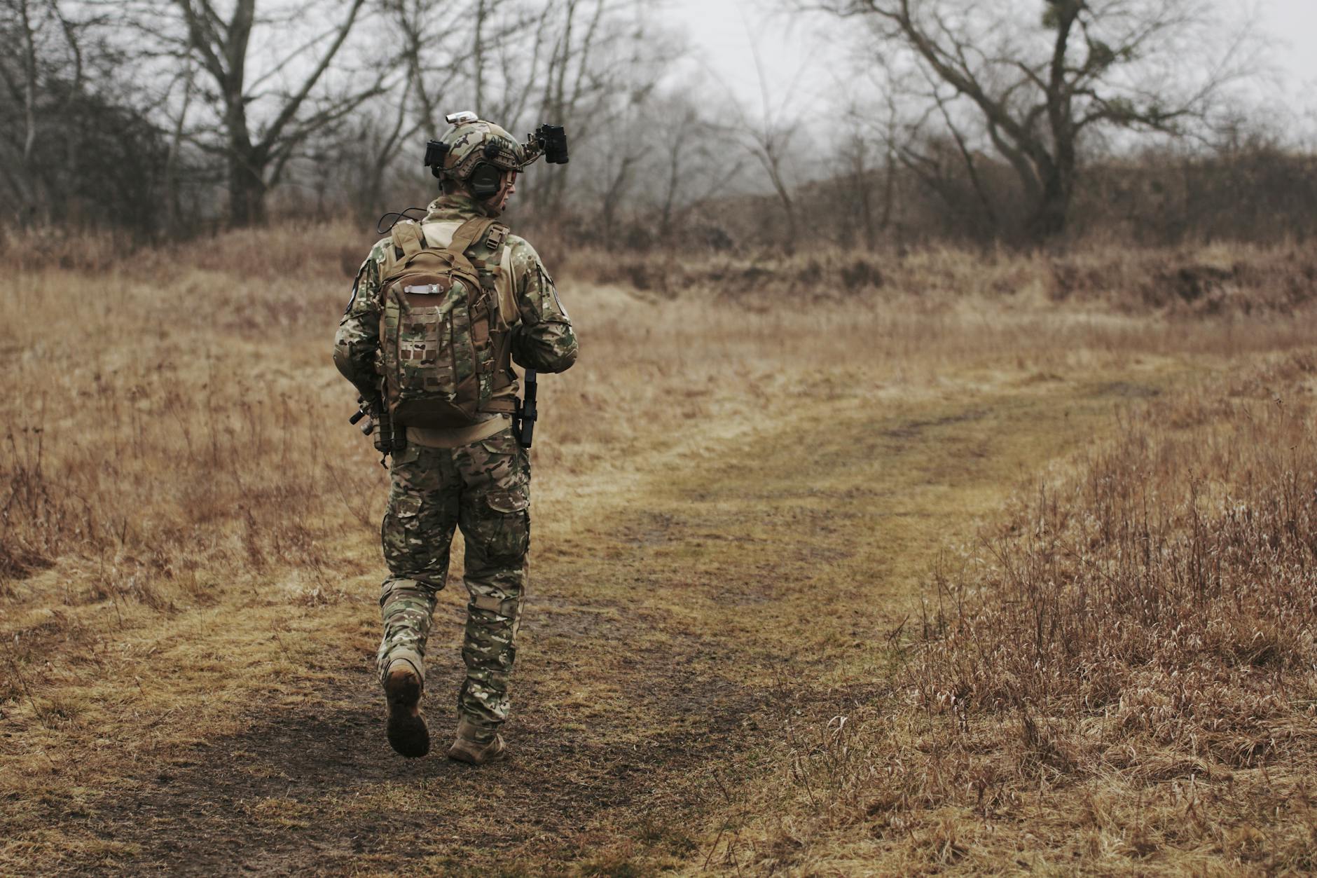 Building a Travel-Ready Tactical Kit: Boots, Layers, and Gear That Go Anywhere