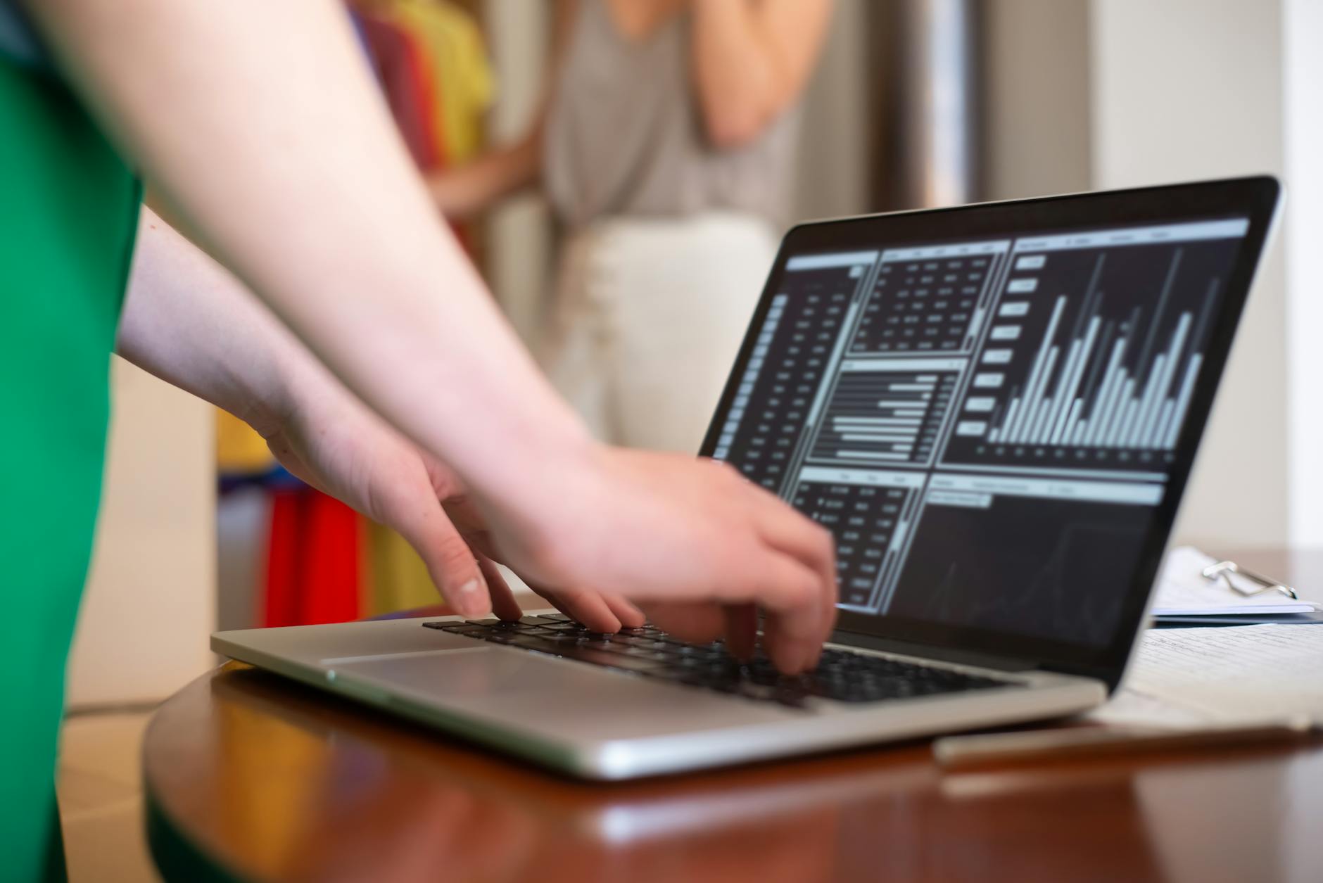 Wet DBA in Brainport: zo huur je AI- en data-specialisten in zonder schijnzelfstandigheid