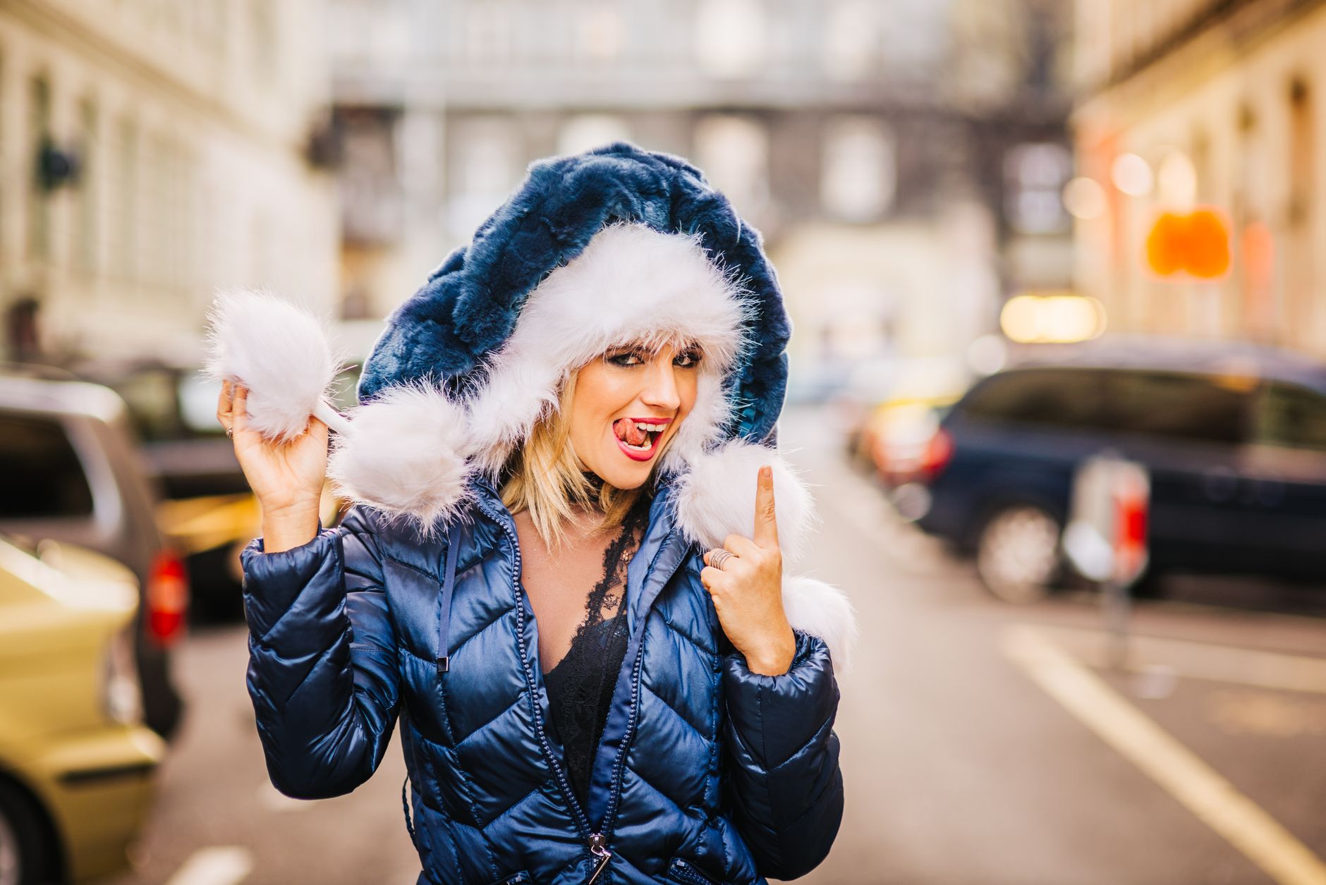 Winter Capsule Wardrobe: 10 Pieces for Swiss City Style