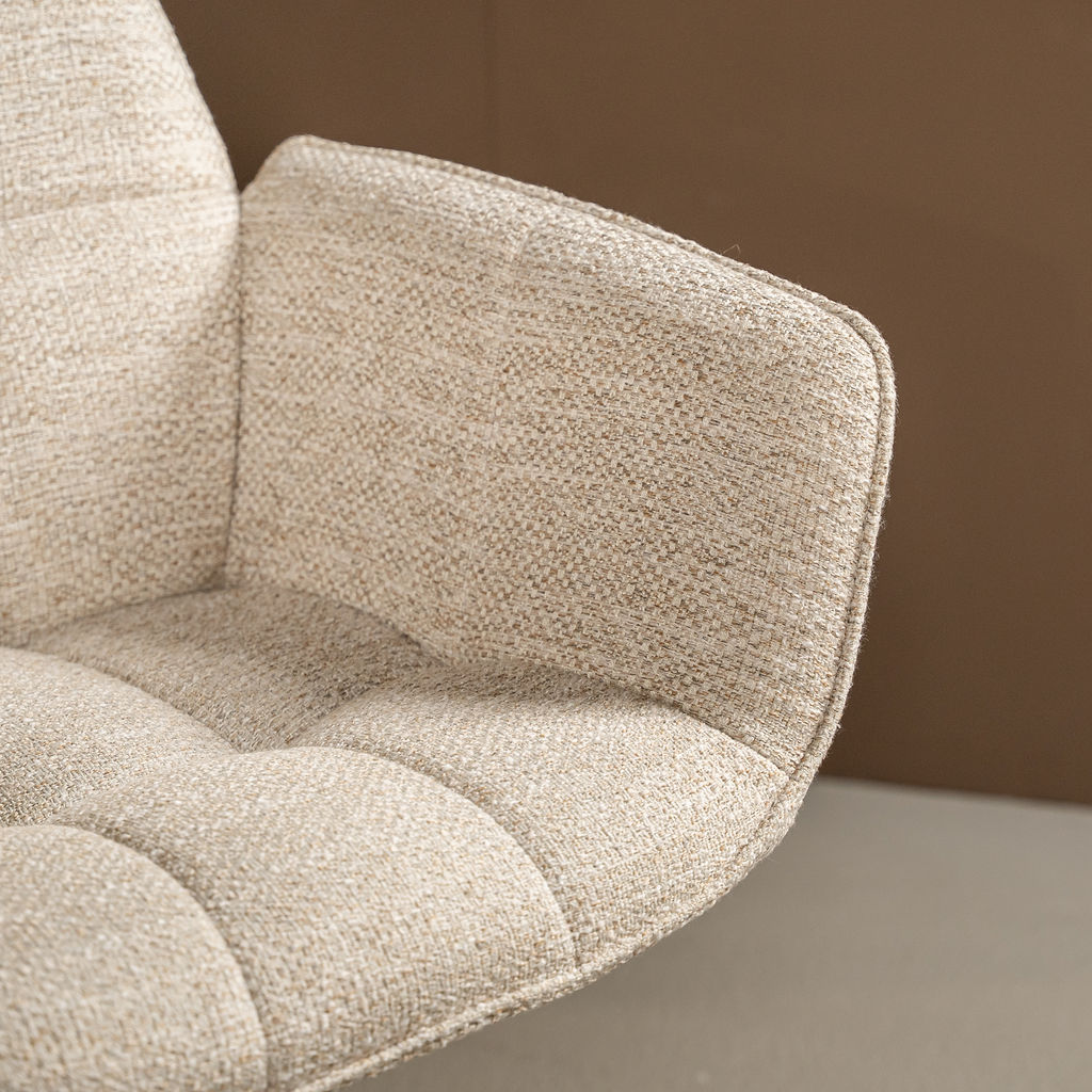 Welke eetkamerstoel zit écht comfortabel én oogt luxe?