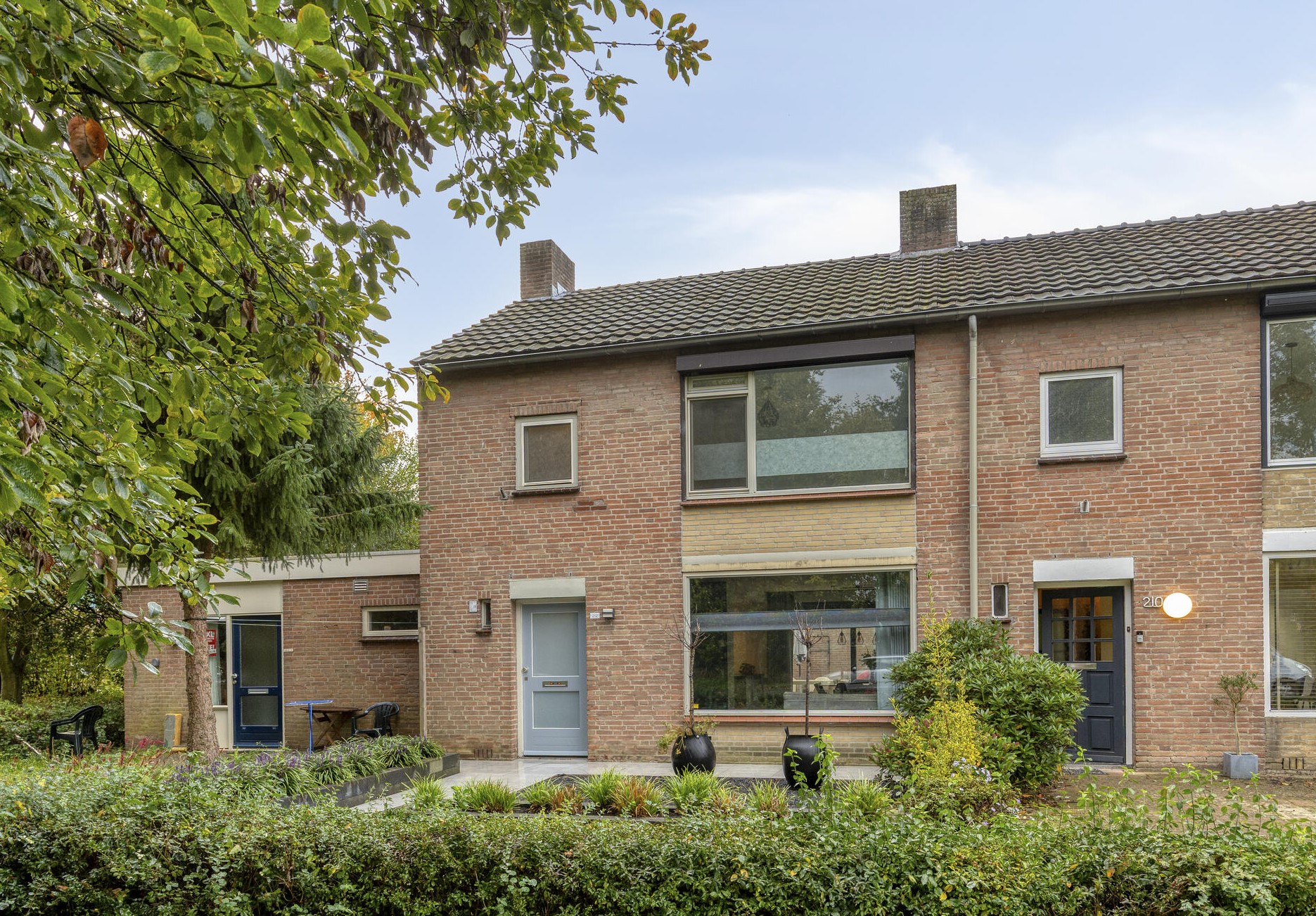 Wat kost een makelaar in Nuenen en wat krijg je er echt voor terug?